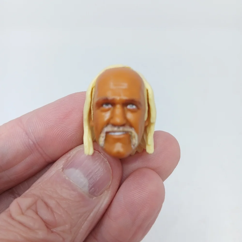 6 Pcs Professional Wrestling Head Lot #375